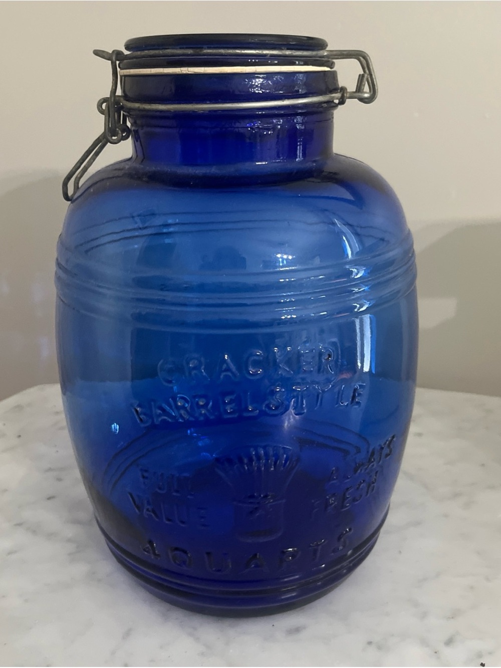 Vintage Cracker Barrel Cobalt Blue Glass Cookie Jar 4 Quarts with hinged lid.